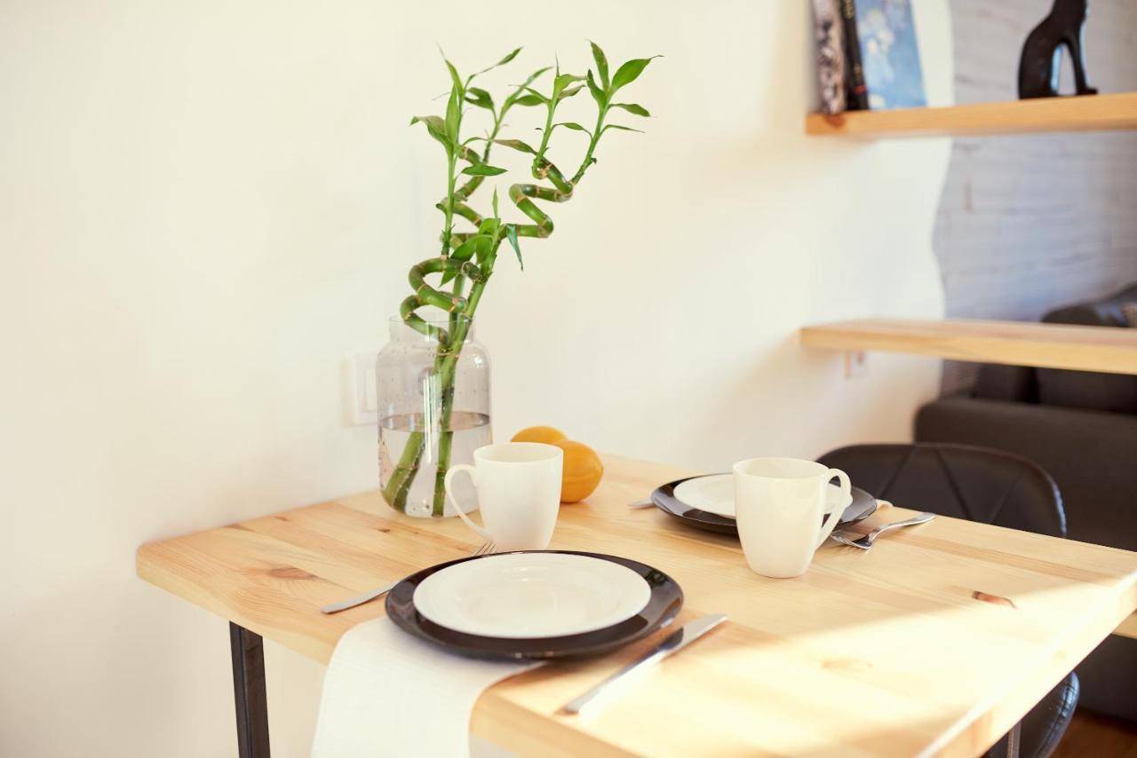 Be Happy Apartment リヴィウ エクステリア 写真